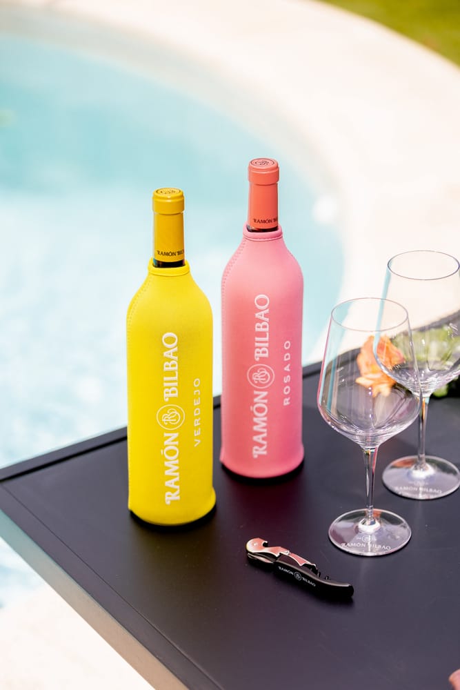 RAMÓN BILBAO ROSADO FUNDA DE NEOPRENO - Imagen 6